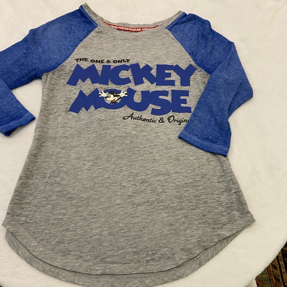 Disney Parks 3/4 Sleeve Shirt